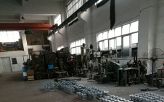 高平台法蘭球閥廠房環境