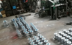 美标高平台法蘭球閥廠房環境