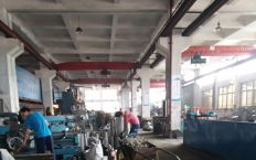 日标法蘭球閥廠房設備車工